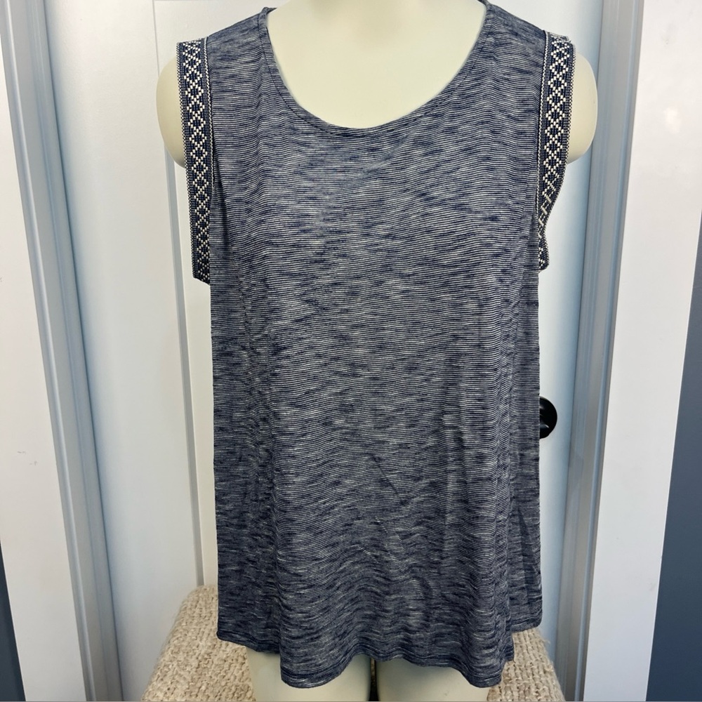 W5 Women’s Navy Blue White Sleeveless Scoop Neck Tank Top Blouse Size Large